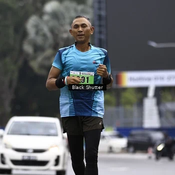 Runner Photo 8895224