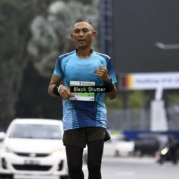 Runner Photo 8895236