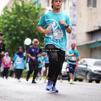 Runner Photo 8895237