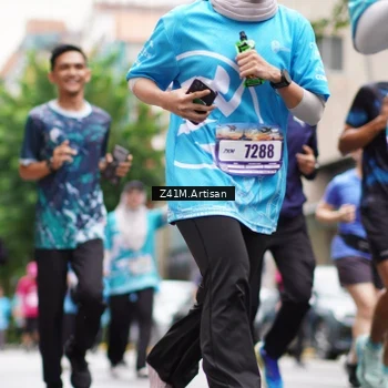Runner Photo 8895256