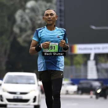 Runner Photo 8895274