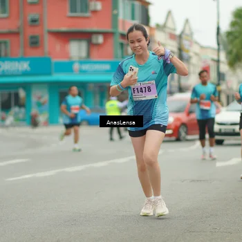 Runner Photo 8895275