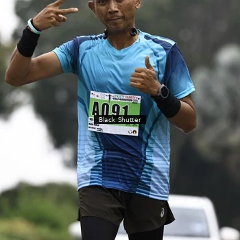 Runner Photo 8895299