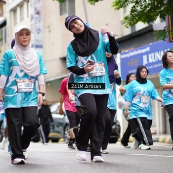 Runner Photo 8895306