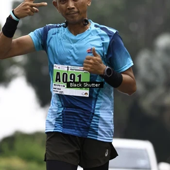 Runner Photo 8895307