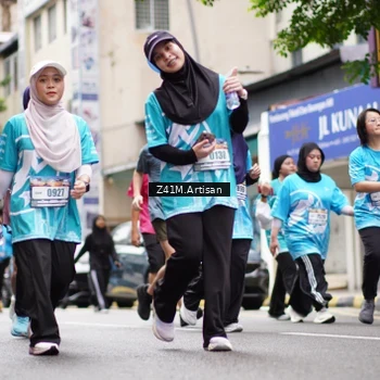 Runner Photo 8895309