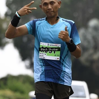 Runner Photo 8895313
