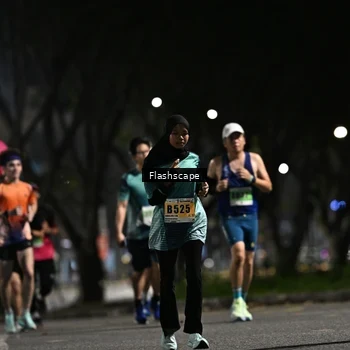 Runner Photo 8895316