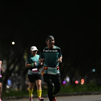 Runner Photo 8895318