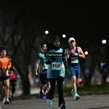 Runner Photo 8895331