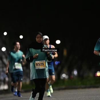 Runner Photo 8895334