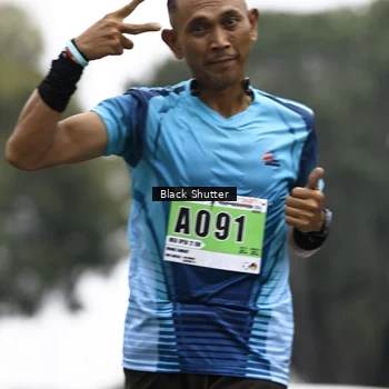 Runner Photo 8895342