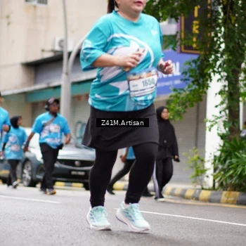 Runner Photo 8895343