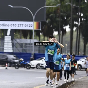 Runner Photo 8895349