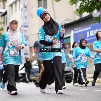 Runner Photo 8895353