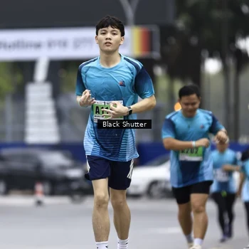 Runner Photo 8895365