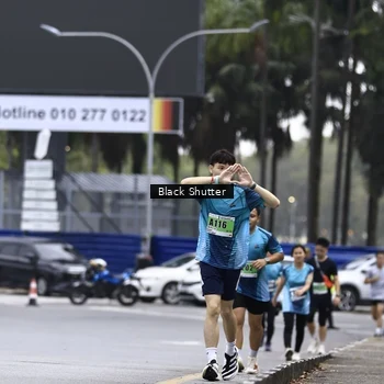 Runner Photo 8895370