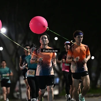 Runner Photo 8895374