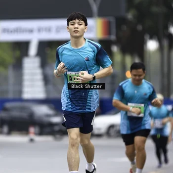Runner Photo 8895378
