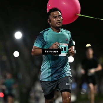 Runner Photo 8895429