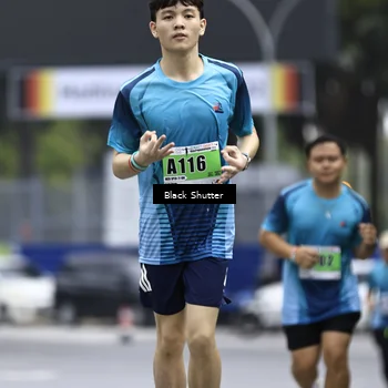 Runner Photo 8895433