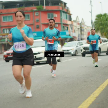 Runner Photo 8895441
