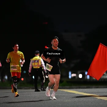 Runner Photo 8895510