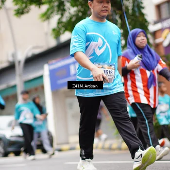 Runner Photo 8895580
