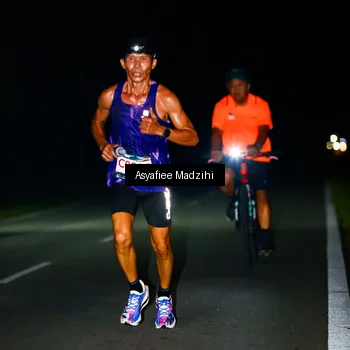 Runner Photo 8895612