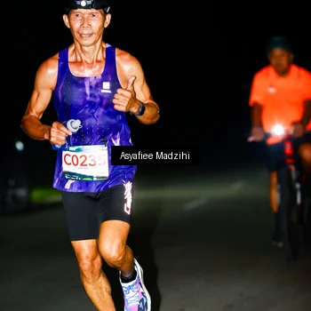 Runner Photo 8895630