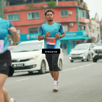 Runner Photo 8895652