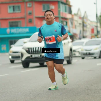 Runner Photo 8895656
