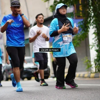 Runner Photo 8895672