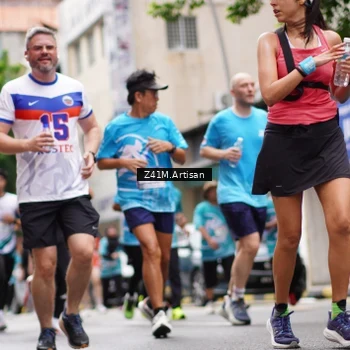 Runner Photo 8895678