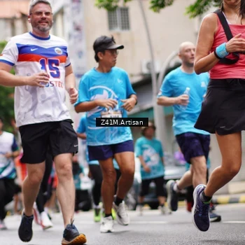 Runner Photo 8895688