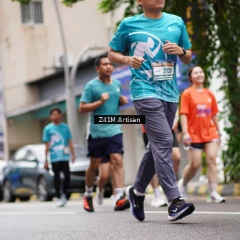 Runner Photo 8895717
