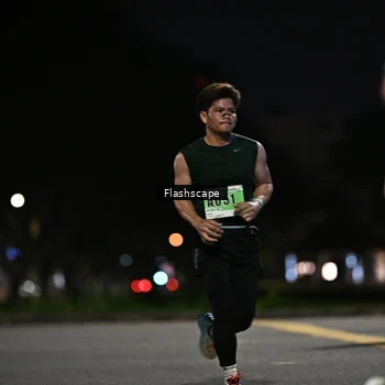 Runner Photo 8895721