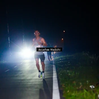Runner Photo 8895722