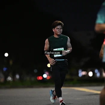 Runner Photo 8895748