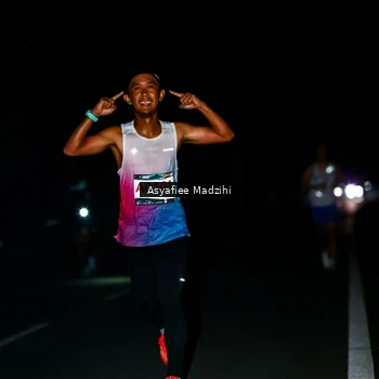 Runner Photo 8895753