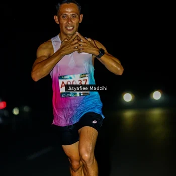 Runner Photo 8895800