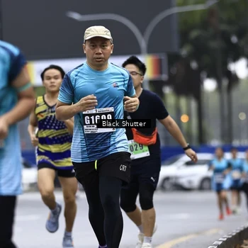 Runner Photo 8895813