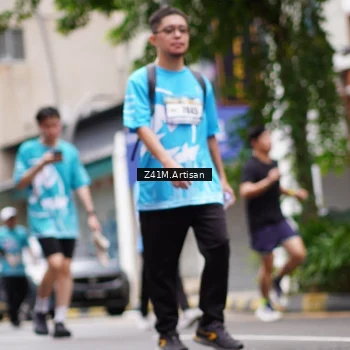 Runner Photo 8895821