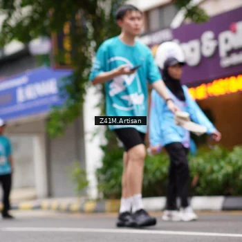 Runner Photo 8895836