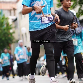Runner Photo 8895845