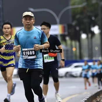 Runner Photo 8895866