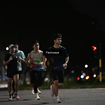 Runner Photo 8895873