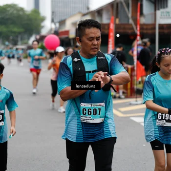 Runner Photo 8895876