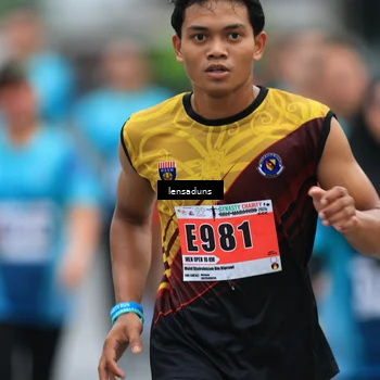 Runner Photo 8895937