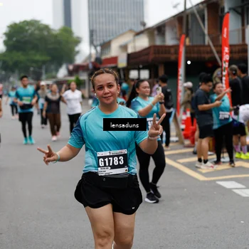 Runner Photo 8895987
